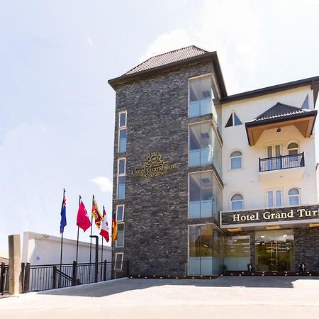 נוארה אליה Hotel Grand Turf By Gsp מראה חיצוני תמונה